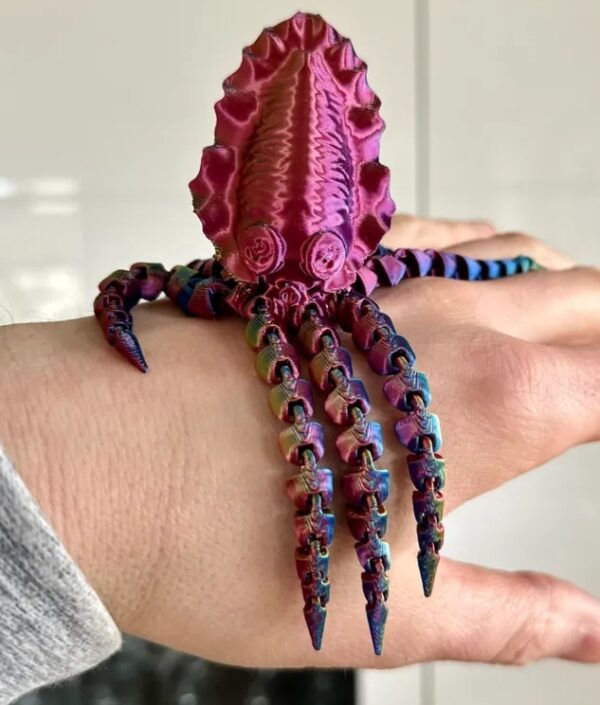 Articulated Squid