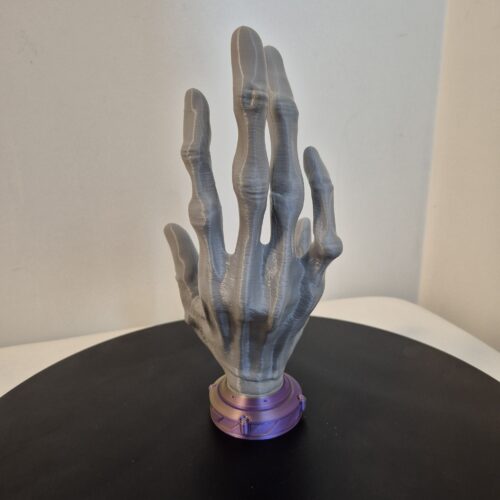 6-Finger Alien Hand Controller Holder - Image 3