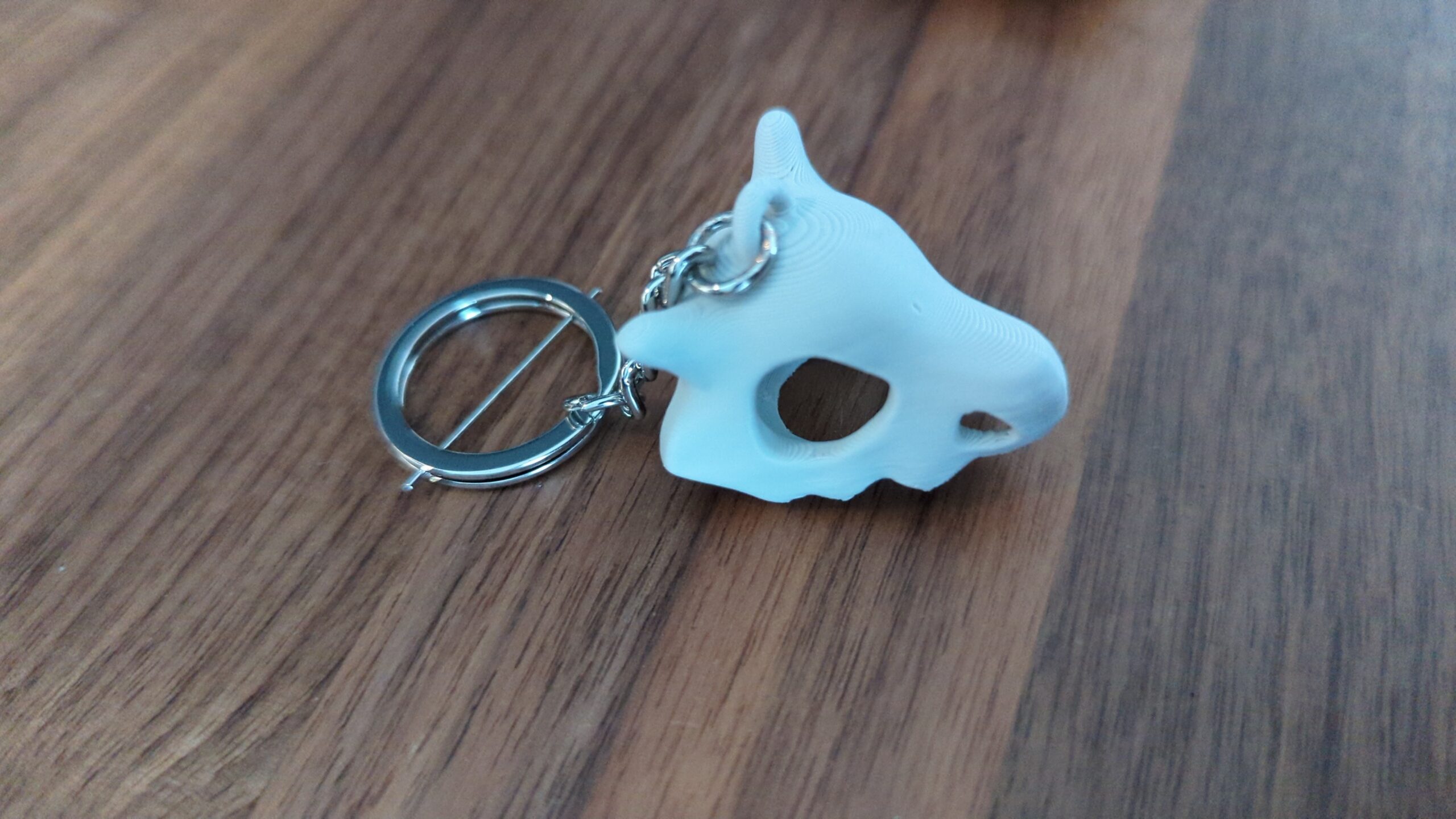 Mini Caveira Decorativa - Chaveiro 3D - Image 3