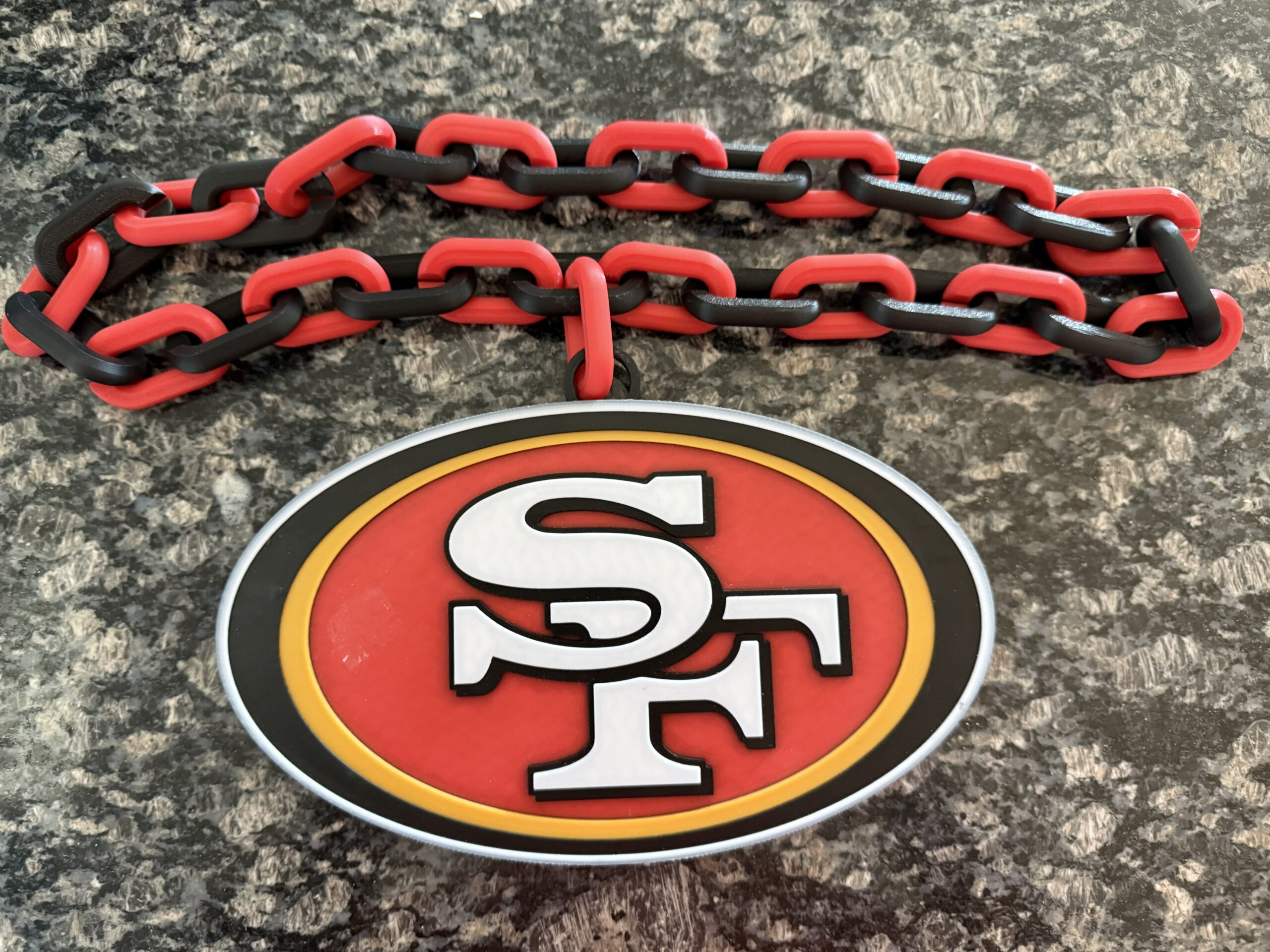 San Fransisco 49ers Oversized Hype Chain Charm and Necklace