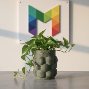 The M.A.D.E. Hydro-Flow Vase