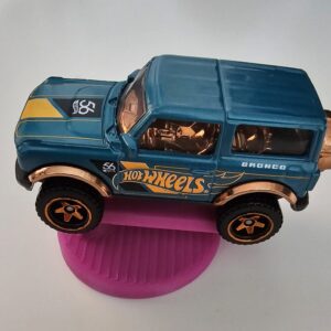 drifting car mount for hot wheels