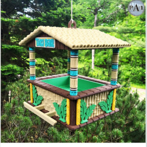 Tikibar Birdfeeder