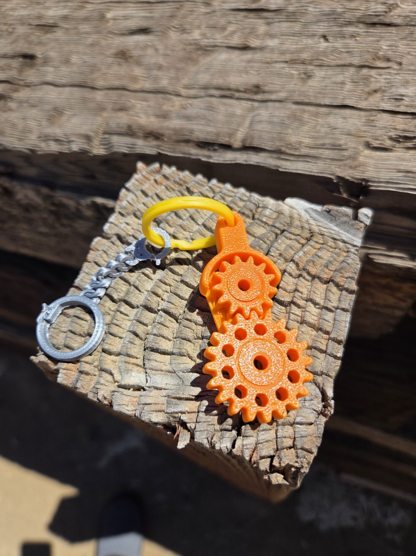 Gear Fidget Keychain - Image 5
