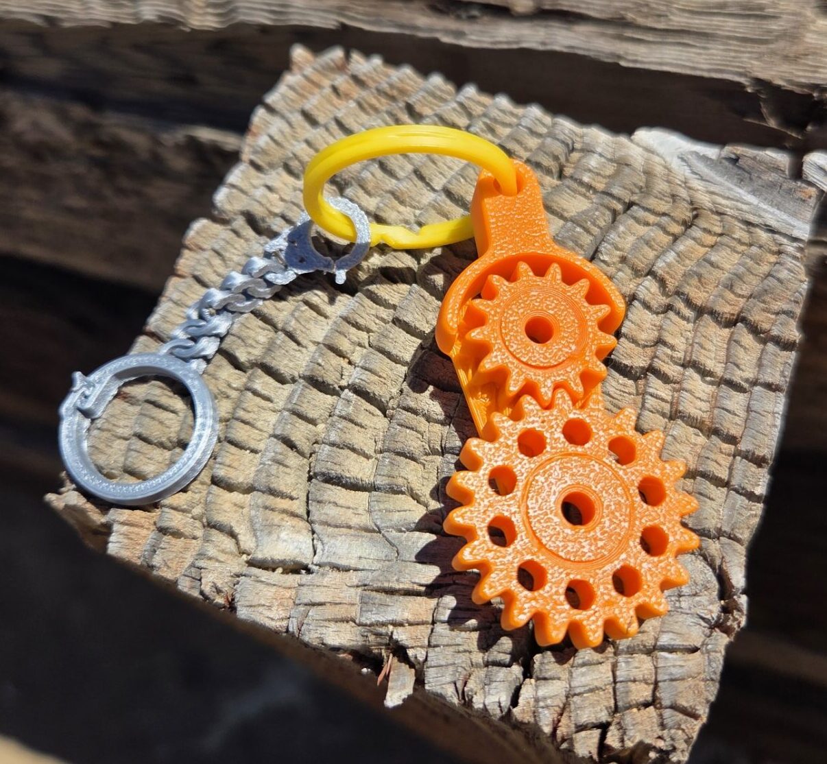 Gear Fidget Keychain