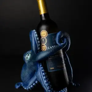 Bordeaux, o porta-vinhos Polvo