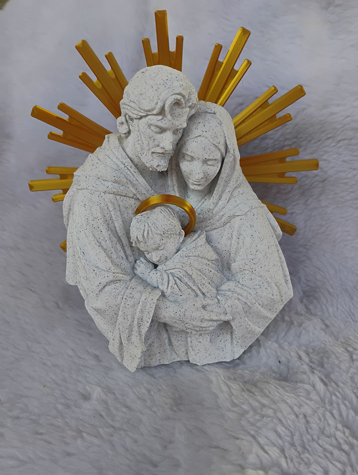 Imagem Sagrada Família em Impressão 3D PLA – Decoração Religiosa - Image 2