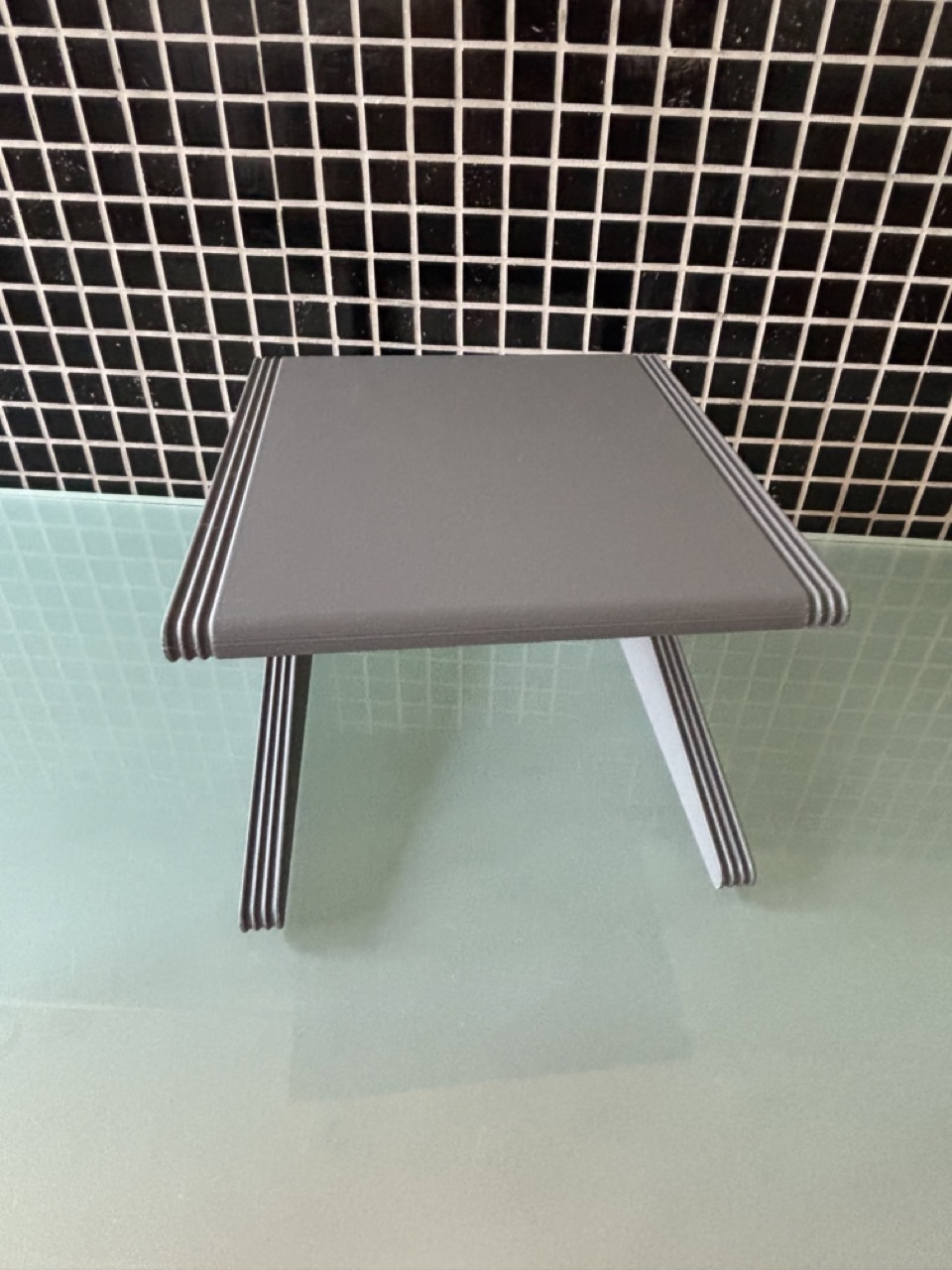 Suporte Elevado de Mesa para Rádios e Outros Equipamentos - Image 5