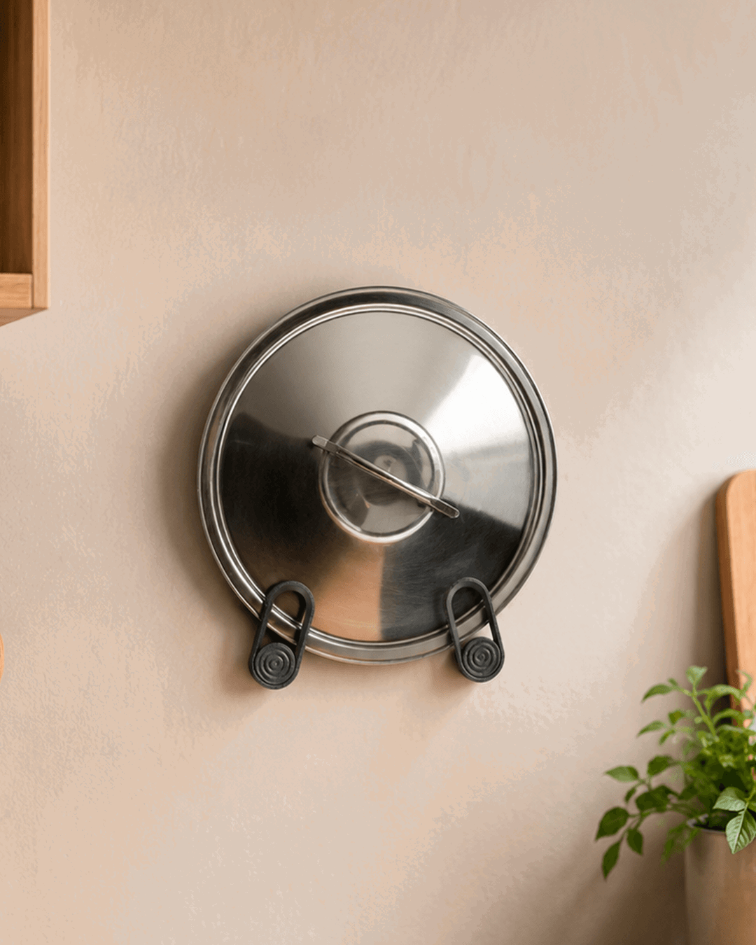 Lid Holder