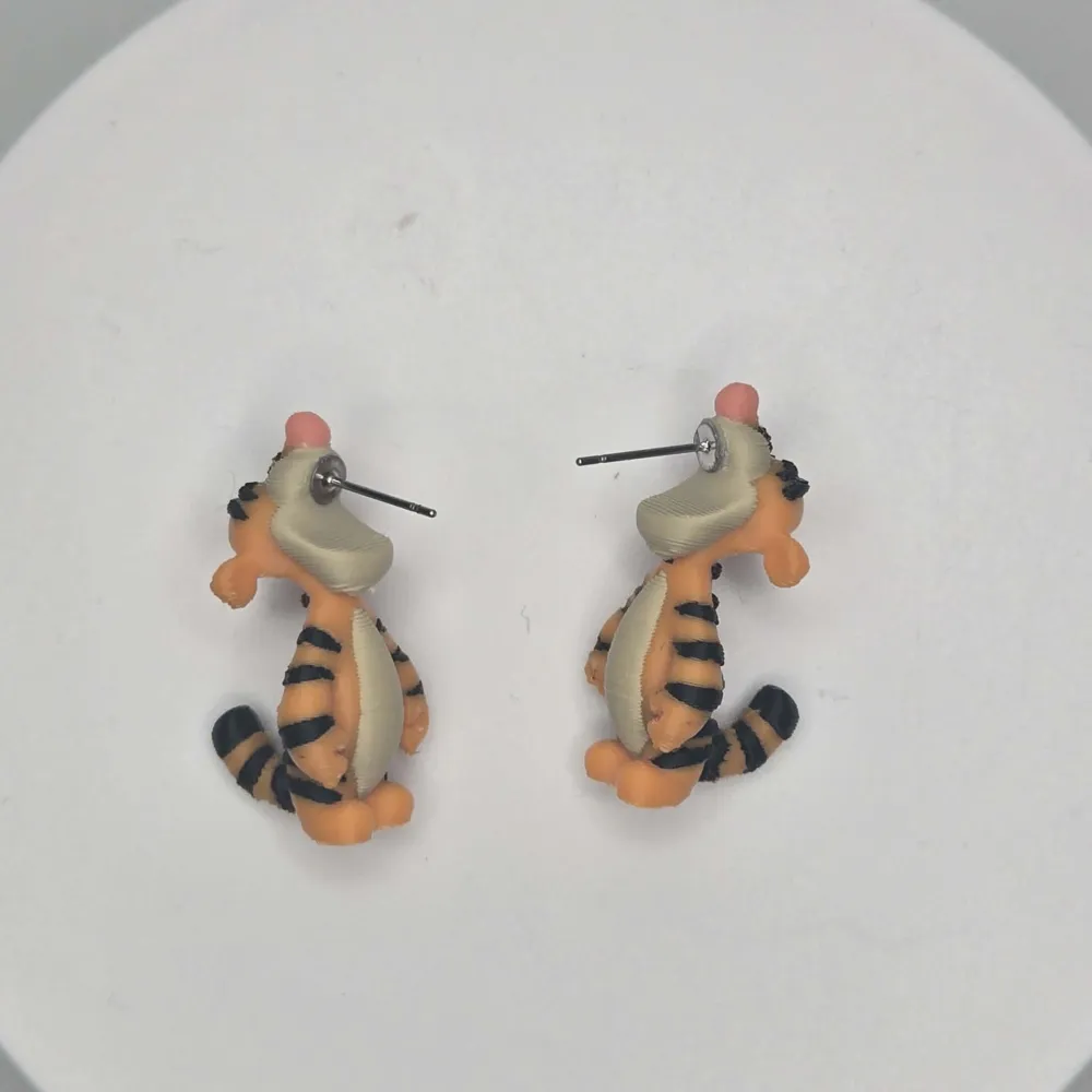 Tigger Chomper Earring - Image 2